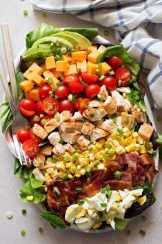 Amazing Cobb Salad - Chicken Salads: Delicious Dishes To Vary Your Meal