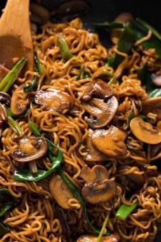 Asian Mushroom Ramen Noodles 1 - Collection Of The Best Quick And Delicious Noodle Recipes