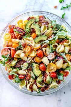 BLT Pasta Salad with Avocado - 30 Best Ways To Make With Avocado
