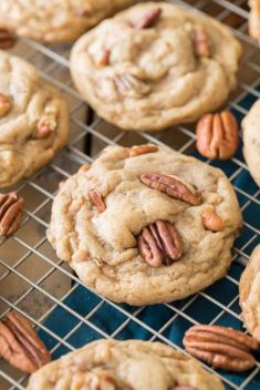 Butter Pecan Cookies - Homemade Butter Cookies Recipes