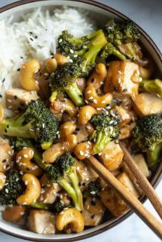 Cashew Tofu Stir Fry - 30 Of The Best Easy And Delicious Stir-Fry Recipes