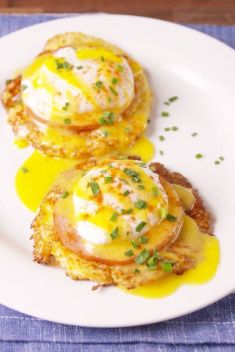 Cauliflower Benedict - 30 Easy And Delicious Egg Recipes