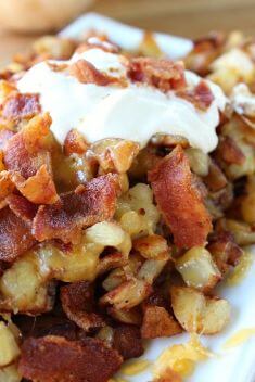 Cheesy Breakfast Potatoes with Crispy Bacon - Collection Of 30 Bacon Recipe That You Can Vary Your Meal