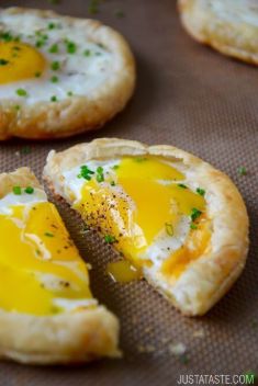 Cheesy Puff Pastry Baked Eggs - 30 Easy And Delicious Egg Recipes