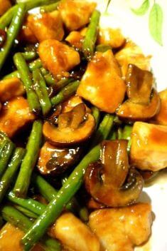 Chicken Green Bean Mushroom Stir Fry - 30 Of The Best Easy And Delicious Stir-Fry Recipes