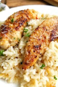 Chicken Scampi with Garlic Parmesan Rice - 30 Best Garlic Chicken Recipes That You Never Forget