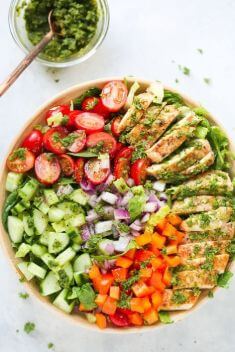 Chimichurri Chicken Chopped Salad - Chicken Salads: Delicious Dishes To Vary Your Meal