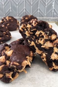 Copycat Levain Bakery Chocolate Peanut Butter Chip Cookies - Homemade Butter Cookies Recipes