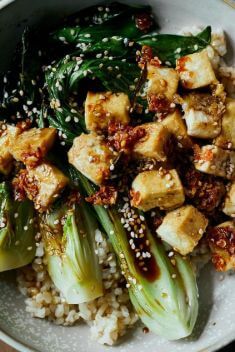 Crispy Tofu Bowls with Sesame Bok Choy - 30 Of The Best Easy And Delicious Tofu Recipes To Vary Your Daily Meal
