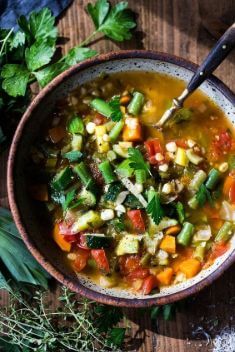 Farmers Market Vegetable Soup - 30 Easy And Delicious Vegetable Soup Recipes