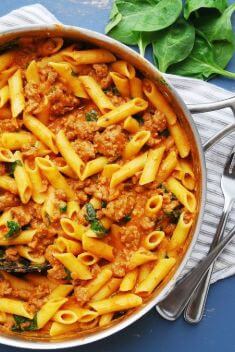 Gluten and Dairy free Spinach Sausage Pasta - Sausage Pasta: Delicious Dishes To Vary Your Daily Meal