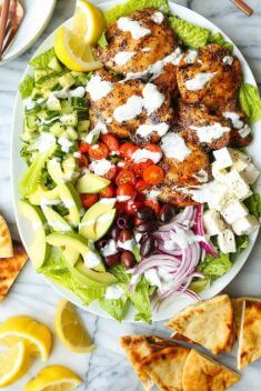 Grilled Greek Chicken Salad - Chicken Salads: Delicious Dishes To Vary Your Meal