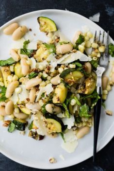 Grilled Zucchini Salad with Corn and Marinated White Beans - 30 Best Zucchini Recipes That You Will Fall In Love