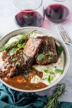 Instant Pot Red Wine Braised Short Ribs - Mouth-Watering Rib Recipes That You'll Fall In Love
