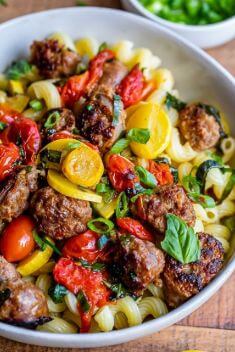 Italian Sausage Pasta with Cherry Tomatoes - Sausage Pasta: Delicious Dishes To Vary Your Daily Meal
