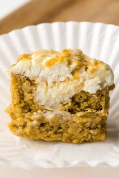 Keto Pumpkin Cream Cheese Muffins - Delicious Cakes Made With Pumpkin