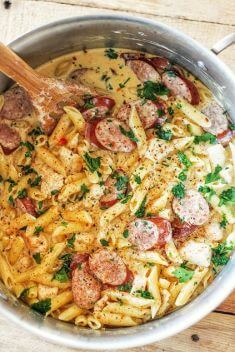 One Pot Cajun Chicken and Sausage Alfredo Pasta - Sausage Pasta: Delicious Dishes To Vary Your Daily Meal