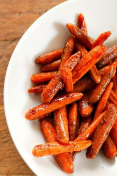 Oven Roasted Carrots with a Honey Glaze - Roasted Carrot: Easy And Delicious Side Dishes