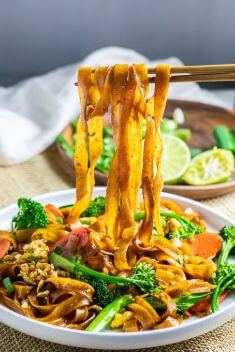 Pad See Ew Thai Noodles - Collection Of The Best Quick And Delicious Noodle Recipes