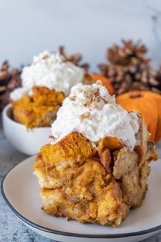Pumpkin Bread Pudding - Delicious Cakes Made With Pumpkin