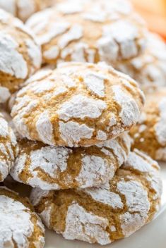 Pumpkin Crinkle Cookies - Delicious Cakes Made With Pumpkin