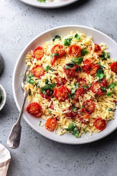 Roasted Cherry Tomato and Garlic Orzo - Quick and Delicious Tomato Recipes