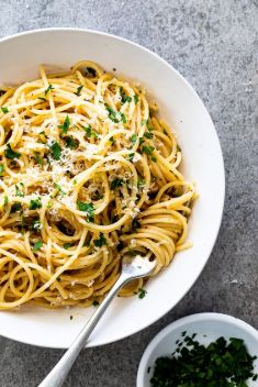 Spaghetti Aglio e Olio - Crazy Good Spaghetti Recipes
