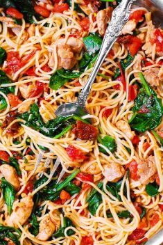 Tomato Spinach Chicken Spaghetti - Crazy Good Spaghetti Recipes