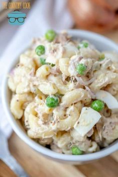 Tuna Macaroni Salad - 30 Of The Best Tuna Recipes That You Should Save On Hand
