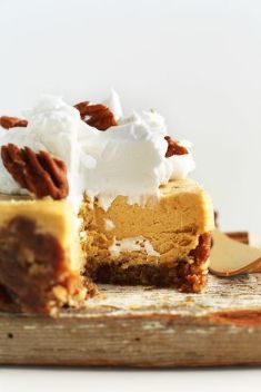 Vegan Pumpkin Cheesecake - Delicious Cakes Made With Pumpkin